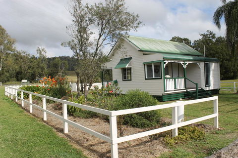 The Dollhouse Cottage - Seniors Australia 1