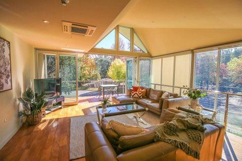 The Glass Pinnacle - Seniors Australia 2