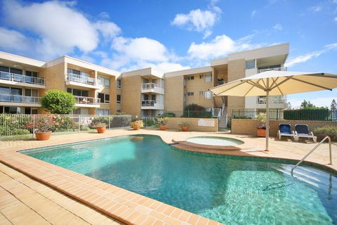 The Headlands Apartments - Seniors Australia 0