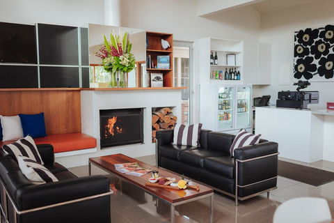 The Horatio Motel Mudgee - Seniors Australia 3