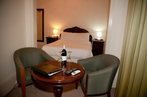 The Hotel Shamrock - Seniors Australia 1