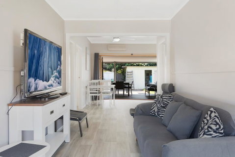 The Inlet Cottage - Seniors Australia 2