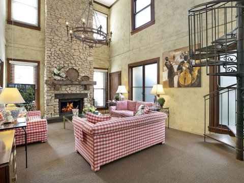 The Lodge @ Linden Hall - Seniors Australia 3