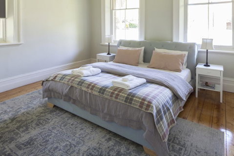 The Manse On Ebden - Seniors Australia 1