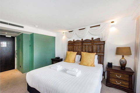 The Nest - Bohemian Space In Northbridge With Roof Terrace - Seniors Australia 1