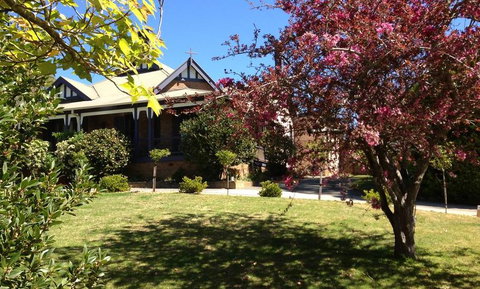 The Old Nunnery B & B Moss Vale - Seniors Australia 0