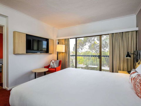 The Plaza Hotel Kalgoorlie - Seniors Australia 2