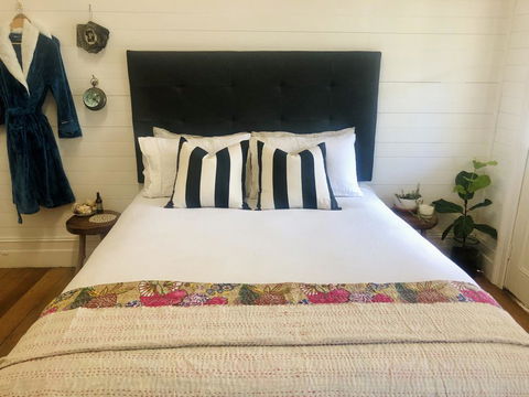 The Residence Stylish Comfort With Fireplace - Seniors Australia 1