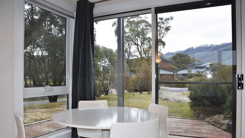The Retreat - Crackenback Resort - Seniors Australia 3