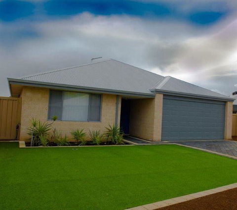 The Rosapark - Seniors Australia 1