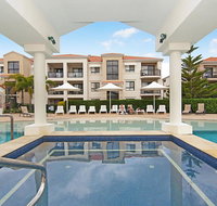 The Sands 2/20 Pacific Parade Opposite beach plus Air - Seniors Australia