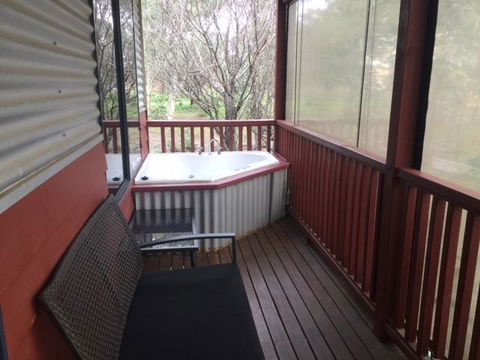 Thie My Chree Retreat - Seniors Australia 0