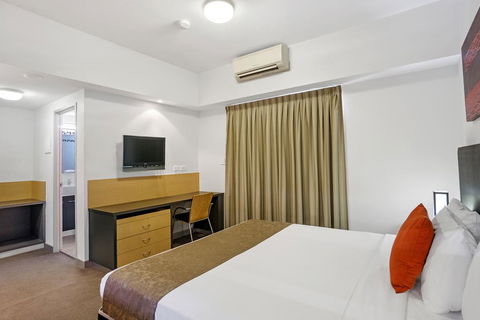 Toowong Inn & Suites - Seniors Australia 2