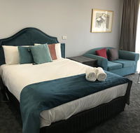 Town  Country Motor Inn - Seniors Australia