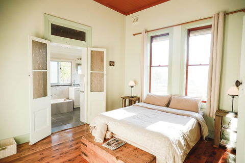 Tracton Homestead - Seniors Australia 3