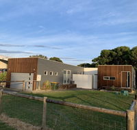 Tranquil Getaway Wifi Netflix Pet friendly - Seniors Australia