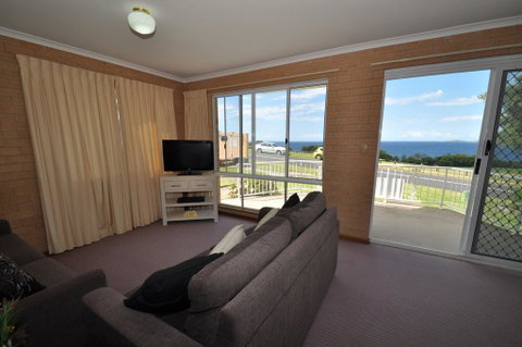 Unit 1, Countess Court - Seniors Australia 0