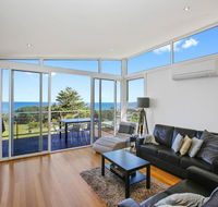 VILLA SARINA - beautiful villa in Skenes Creek - Seniors Australia