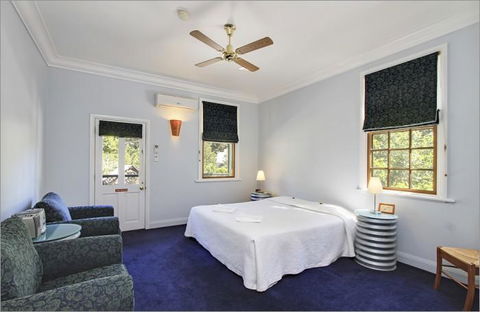 Walhalla's Star Hotel - Seniors Australia 3
