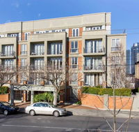 Walk to the MCG The Tan Botanic gardens  train - Seniors Australia