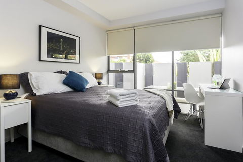 Well-Appointed 3 Bedroom, 2 Bath, Parking & Pool - Seniors Australia 0