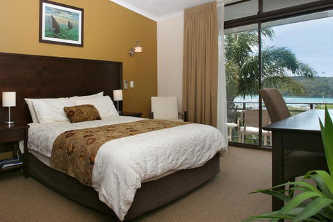 Whale Inn & Restaurant - Seniors Australia 1