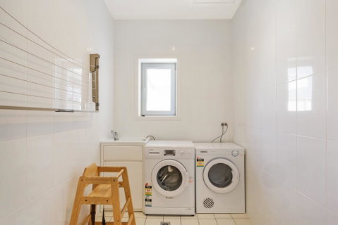 Wharf Apartment Unit 15 - Seniors Australia 3