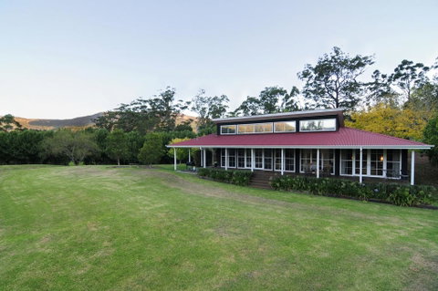 Willabrook Retreat - Mojo Cottage - Romantic Escape! - Seniors Australia 1