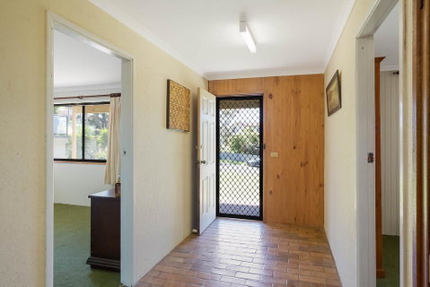 Williams Wonder - Large Beach House - Seniors Australia 3