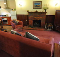 Wintarni Olives Cottage - Seniors Australia