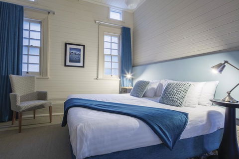 Yarrangobilly Caves House - Seniors Australia 1