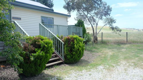 Yea Wood Duck Cottage - Seniors Australia 3