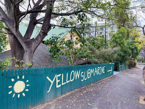 Yellow Submarine Backpackers - Seniors Australia 0