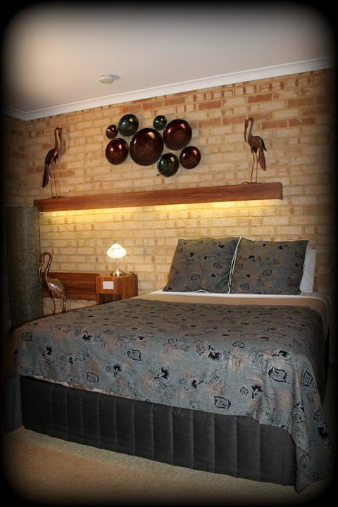 York's Boutique Motel - Seniors Australia 3