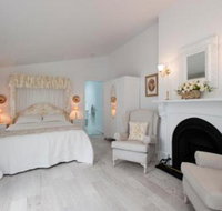 White Dove Cottage Bed  Breakfast - Seniors Australia