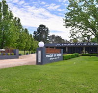 Motel On Alpine - Seniors Australia