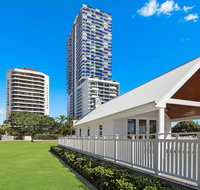 Palmerston Tower Holiday Apartments - Seniors Australia