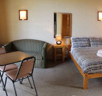 Regatta Point Holiday Park - Seniors Australia