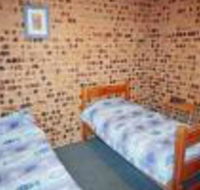 Twin Seasons 2 Private Holiday Apartment - Seniors Australia