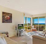 Beach Breakers Apartment Stunning Views - Seniors Australia