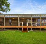 98 Ocean Parade Rustic Log Cabin - Seniors Australia