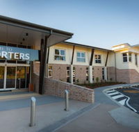 Porters Plainland Hotel - Seniors Australia