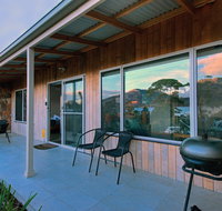 Freycinet Stone Studio 5 - Seniors Australia