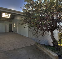 Freycinet Beachfront Retreat - Seniors Australia