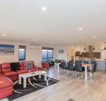 Bedrock 11 Twynam Street Jindabyne - Seniors Australia