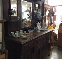 Rockin Relics Antiques Barn - Seniors Australia